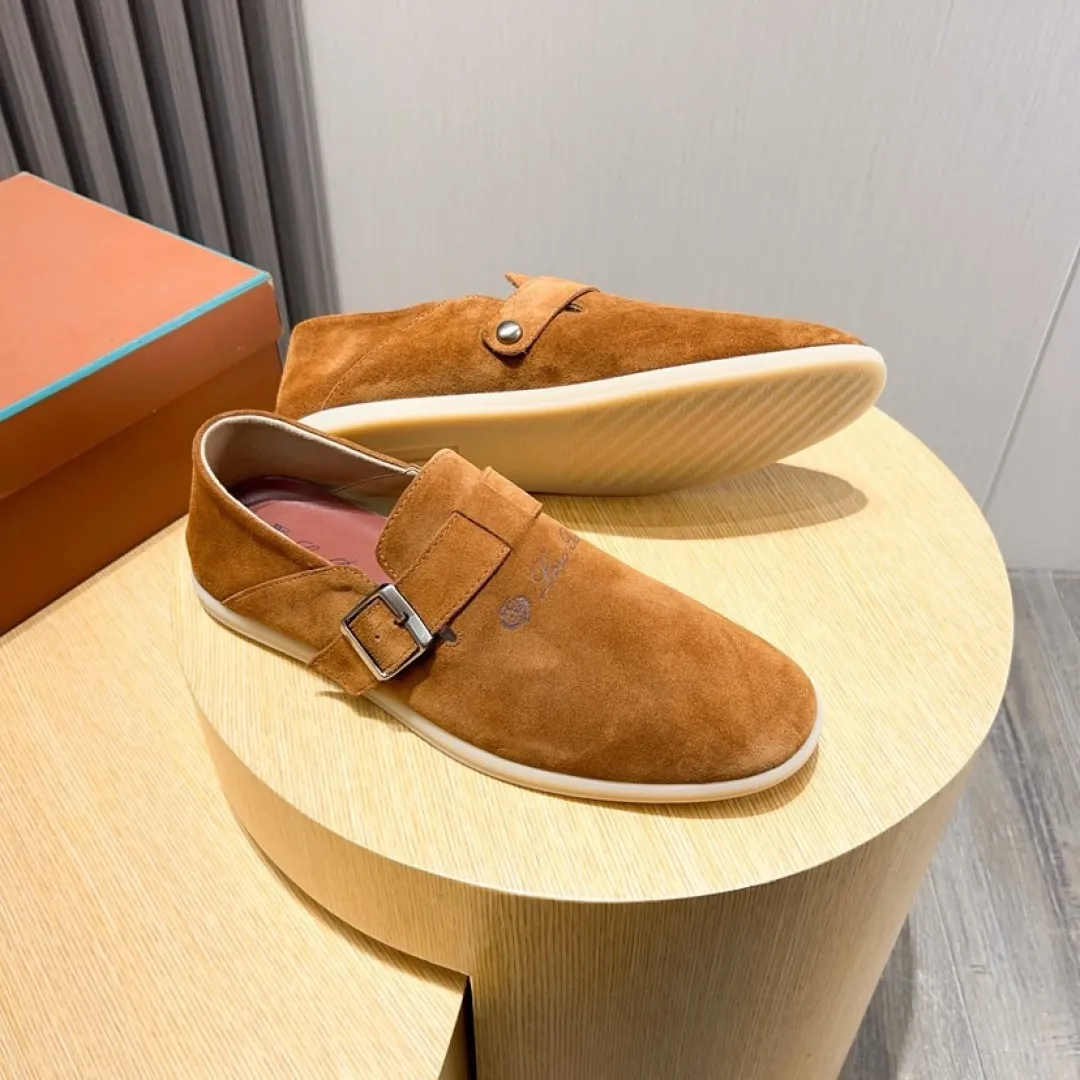 Factory price 420💰[loro piana] 2025 new moccasins, popular casual sneakers for street men. The shoes are made of first-layer suede leather uppers with rubber soles. They are classic. The complex craftsmanship and meticulous structure make the shoes light and soft, allowing you to walk comfortably and freely. Perfect for summer wear. Yardage: 38-45.